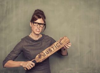 ¿Disciplina? Una escuela en EU volverá al método de los palazos a estudiantes