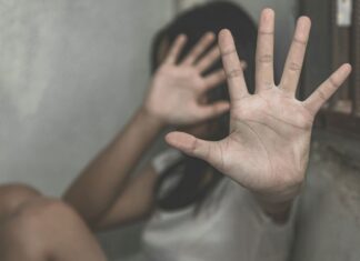 Senado modificó reglamentos en beneficio de mujeres adultas y menores de edad