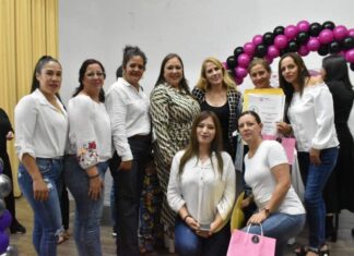 Egresa nueva generación de la AC 1000 Mujeres por Zapotlanejo