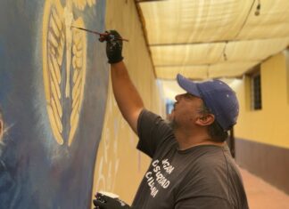 “Pretendo comunicar esa paz que siento y eso lo voy a plasmar a través de los colores”: Juan Murillo