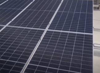 Tras incrementos en recibos de luz, familias en Jalisco deciden instalar paneles solares