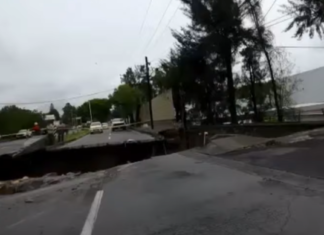 Persiste alto tráfico en avenida Adolfo López Mateos a pesar de los carriles habilitados