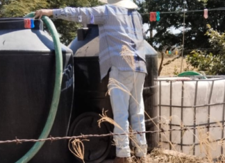 Se atendieron reportes por falta de agua en comunidades de Matatlán