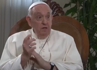 Papa Francisco sufre crisis respiratoria y está en estado “crítico”