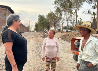 Patricia Sánchez supervisa avance de empedrado en camino a Las Islitas, en Pueblos de la Barranca