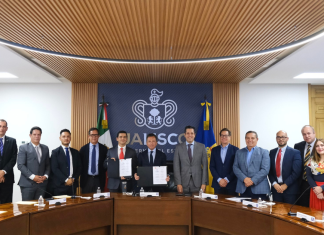 Firman Gobierno de Jalisco y FEMSA convenio para fortalecer la economía, competitividad e inclusión laboral en el estado