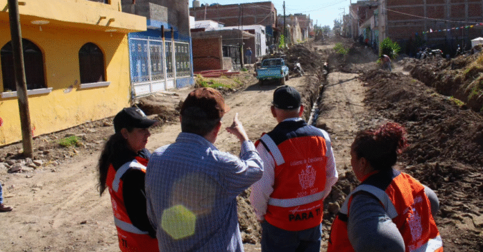 Transforman calle Ramón Castañeda en Zapotlanejo