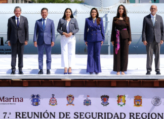 Lemus asiste a cumbre de seguridad regional